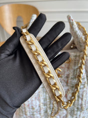 CHANEL 25S HOBO BAG 40 IN MULTICOLOR TWEED WITH GOLD HARDWARE