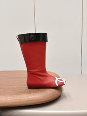 CHANEL 26S KNEE HIGH BOOTS IN RED QUILTED CALFSKIN AND BLACK PATENT CUFF