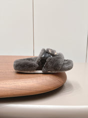 CHANEL 26S SLIDE SANDALS IN GREY SHEARLING AND BLACK STRAP