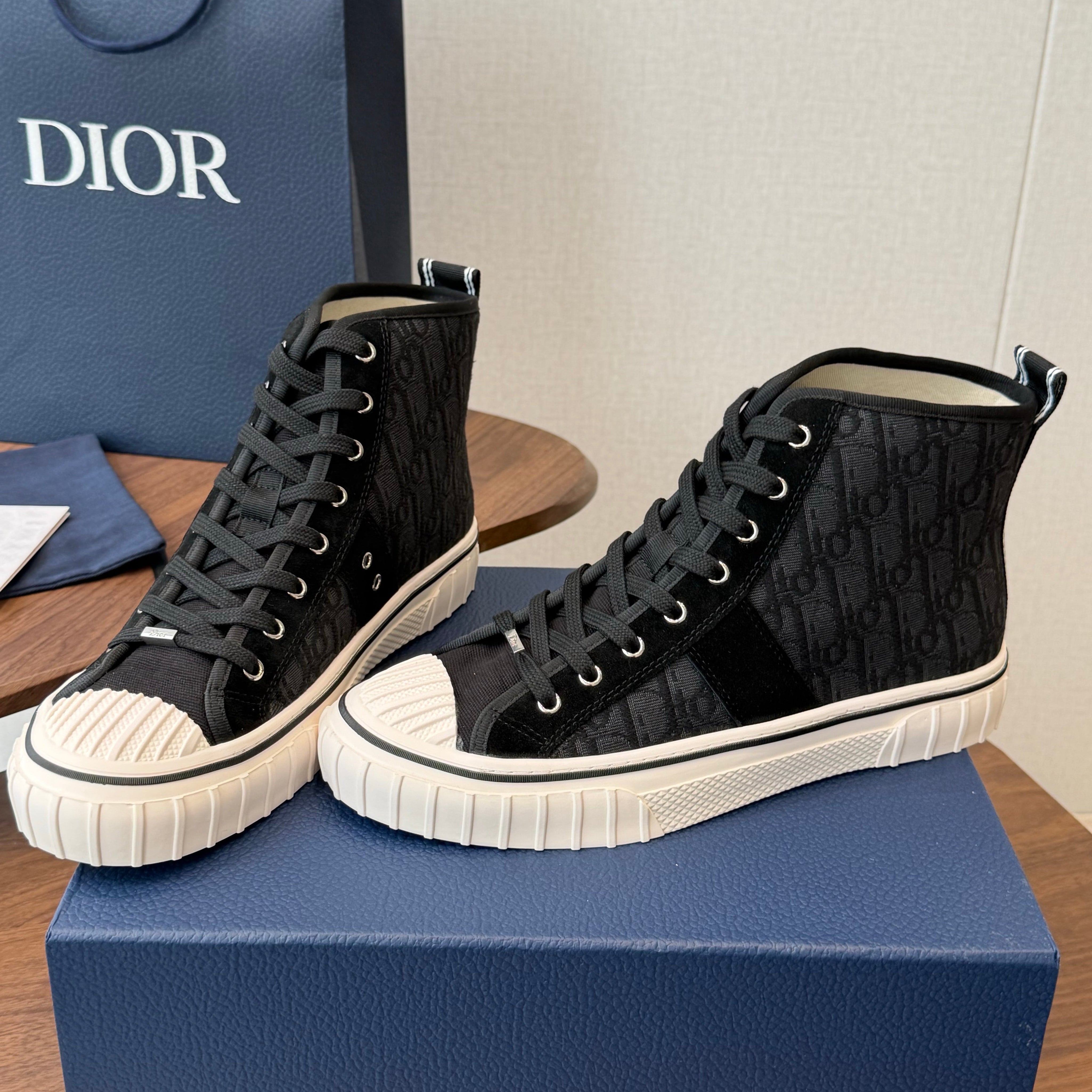 DIOR 26S HIGH-TOP SNEAKERS 30MM IN BLACK DIOR OBLIQUE CANVAS