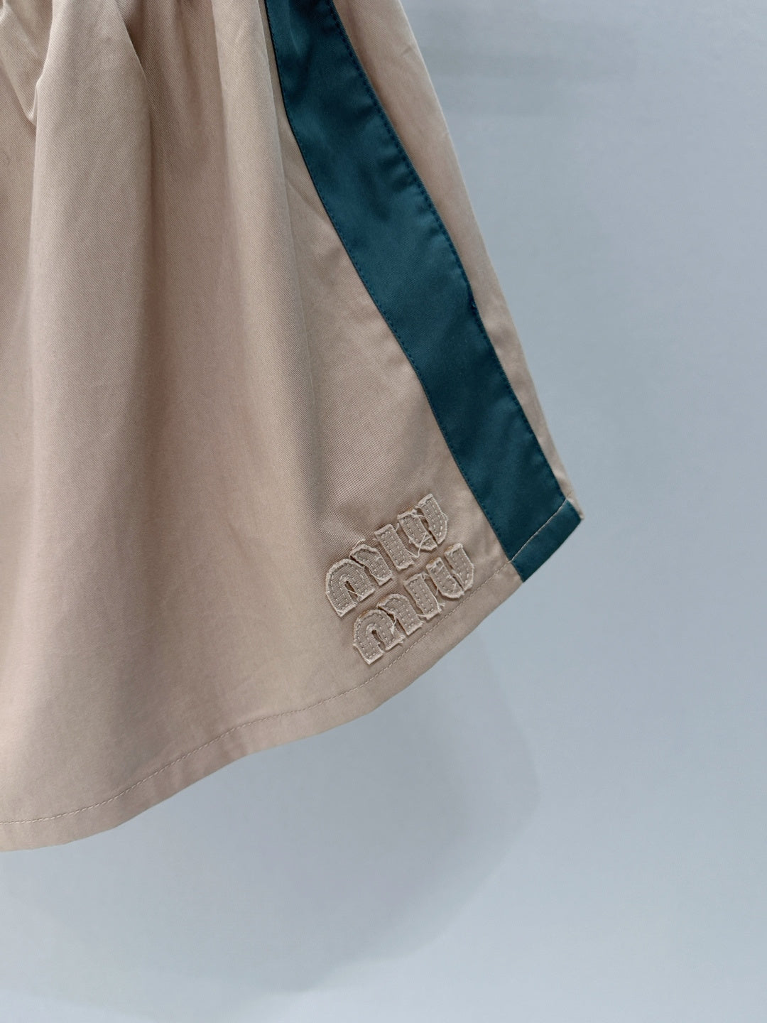 MIUMIU 26S SKIRT 906
