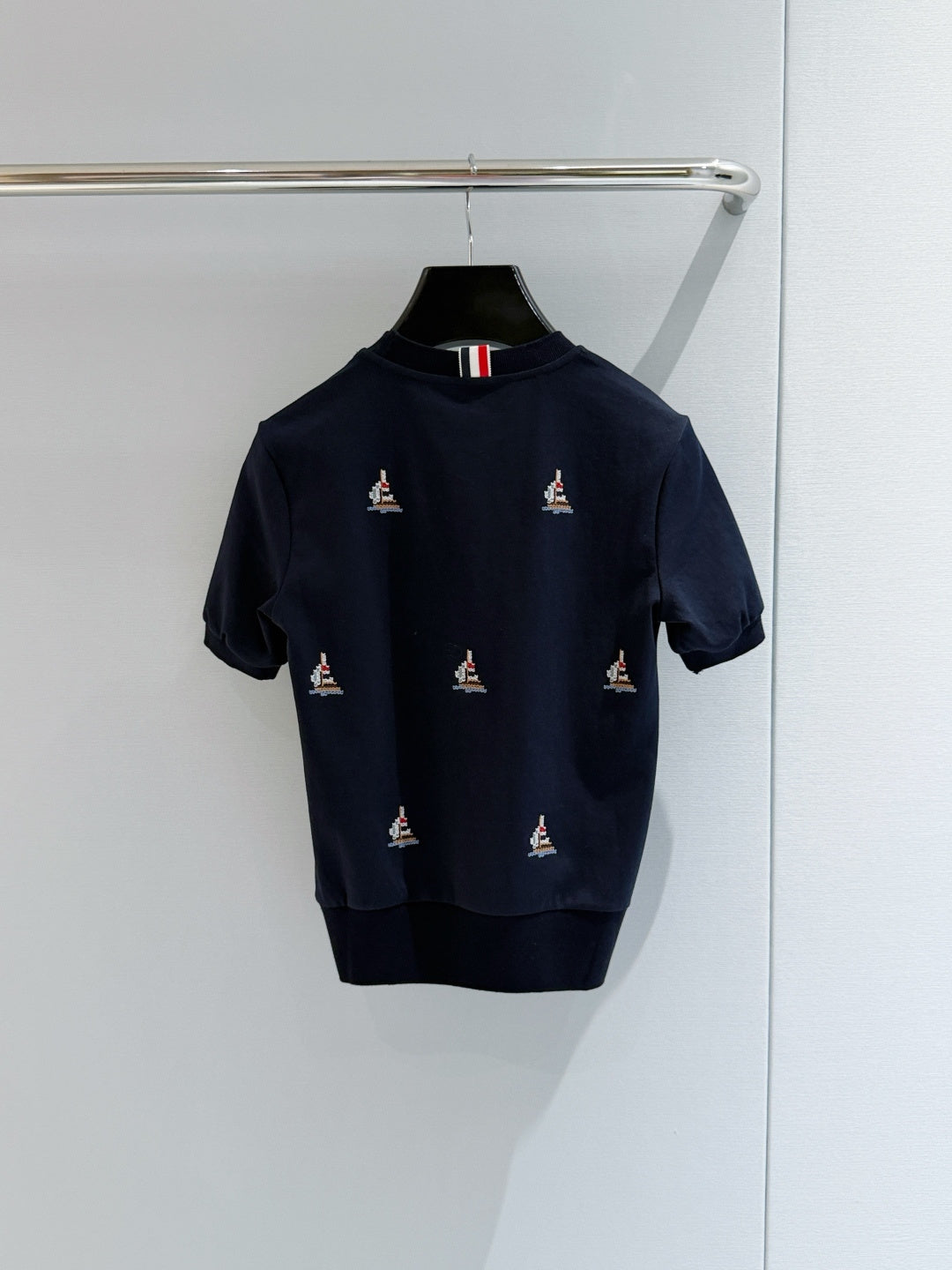 THOM 26S SHORT-SLEEVE KNIT TOP STYLE 200