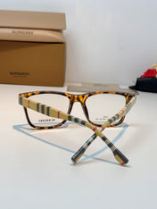 BURBERRY 26S SQUARE FRAME IN ACETATE 401846