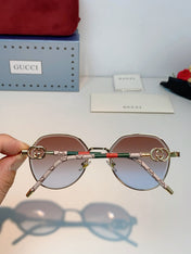 GUCCI 26S POLYGONAL FRAME IN METAL 426440