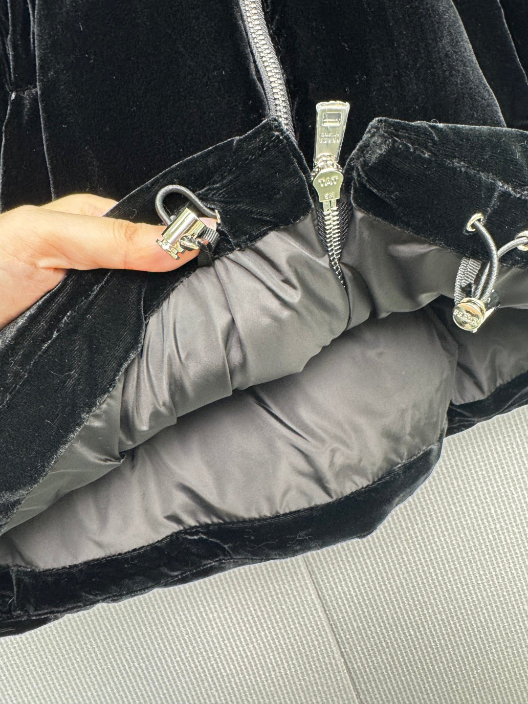 PRADA 25S VELVET JACKET 497