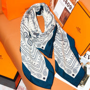 HERMES 26S SCARF 135 IN SILK AND CASHMERE 498484
