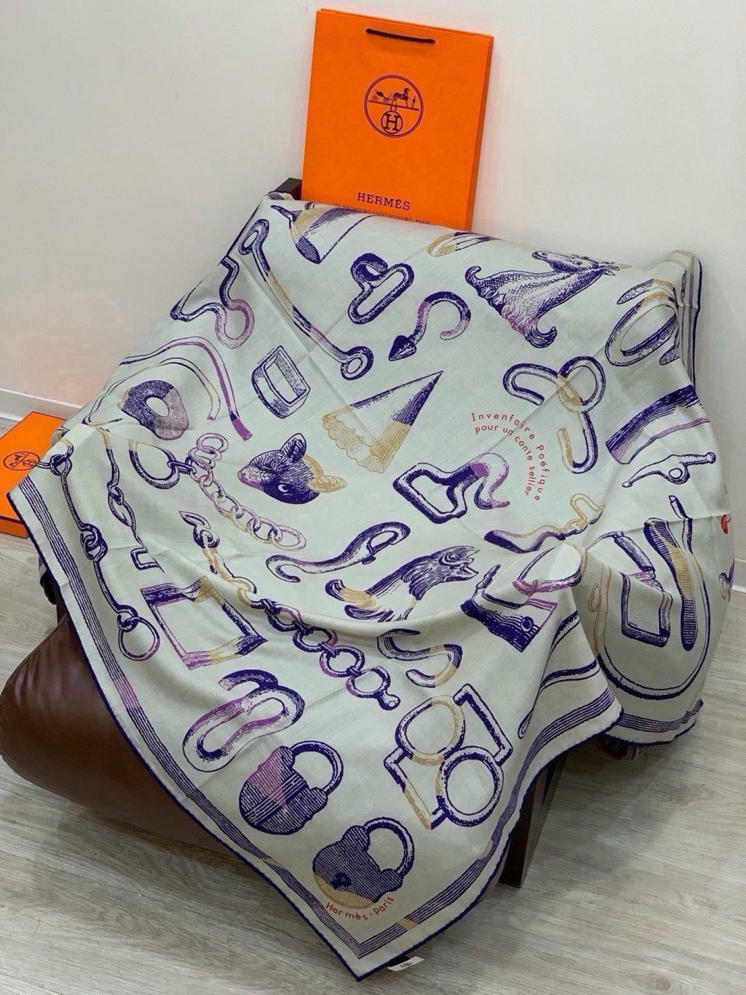 HERMES 26S SCARF 135 IN SILK AND CASHMERE 499946