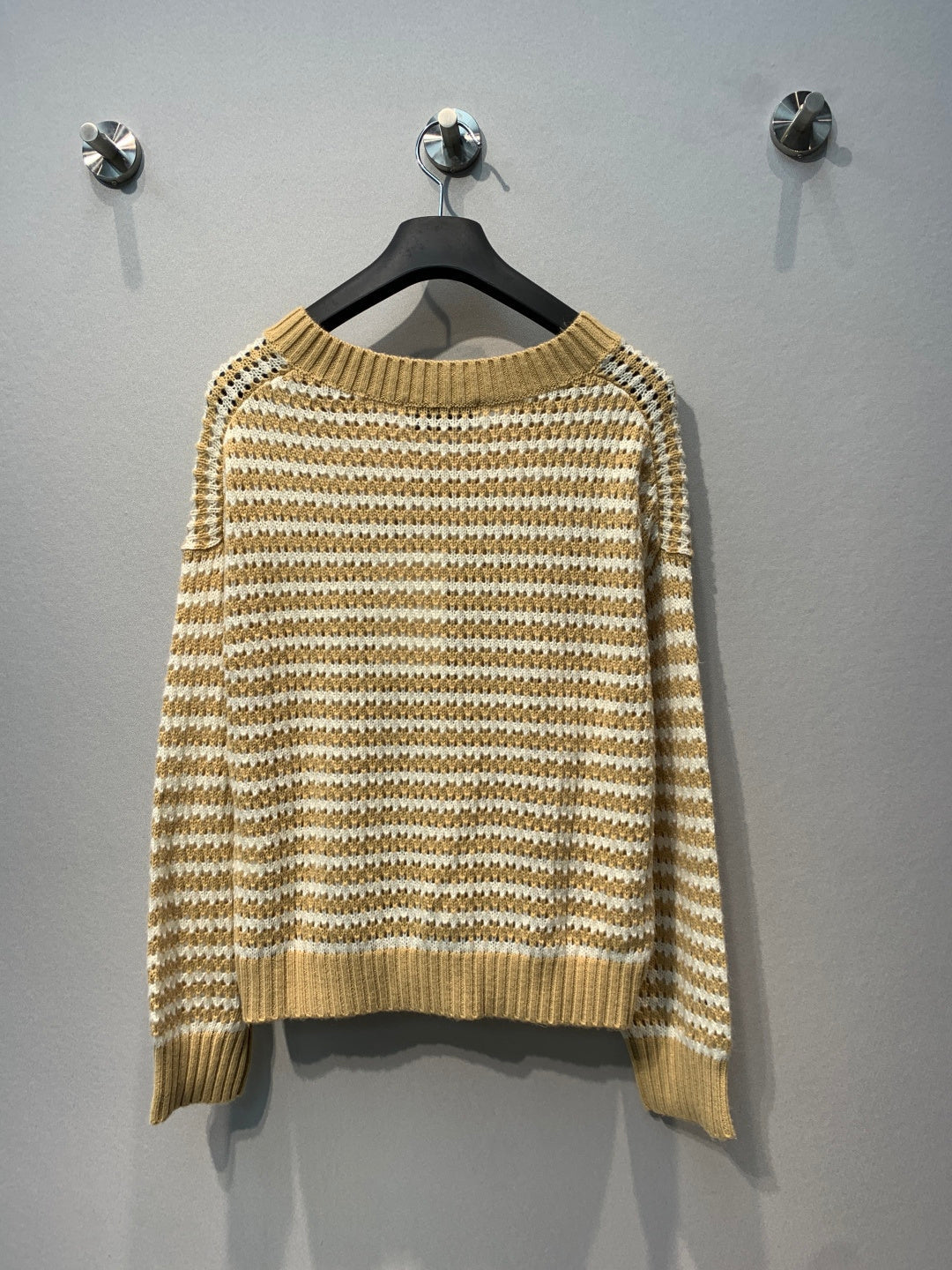 MAXMARA 26S V-NECK STRIPED KNIT SWEATER 247
