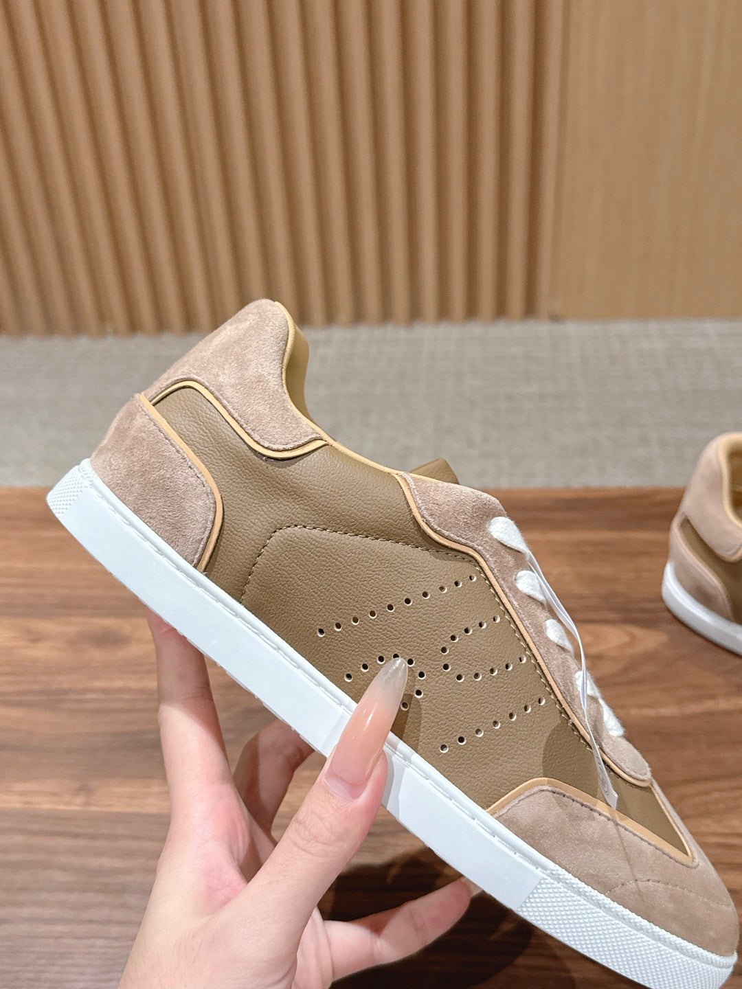 HM 26S GET SNEAKERS IN SAND BEIGE CALFSKIN MIX SUEDE STYLE 2