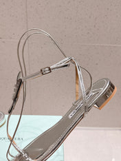 AQUAZZURA 26S BUTTERFLY THONG SANDALS IN SILVER LAMBSKIN