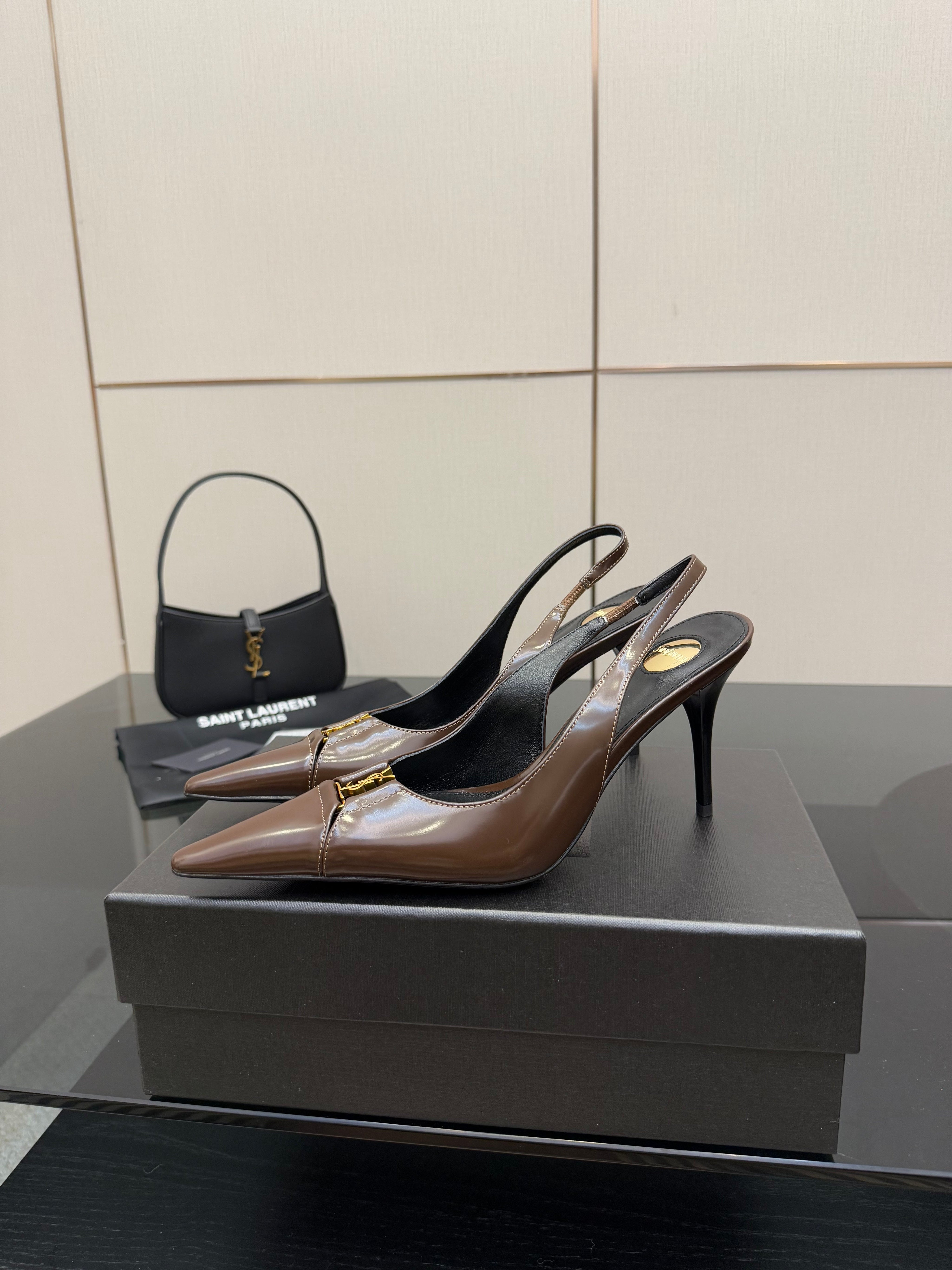 YSL 25S SLINGBACK HIGH HEELS 90 MM IN CHOCOLATE BROWN LAMBSKIN WITH GOLD HARDWARE YSL 25S SLINGBACK HIGH HEELS 90 MM IN CHOCOLATE BROWN LAMBSKIN WITH GOLD HARDWARE STYLE 7