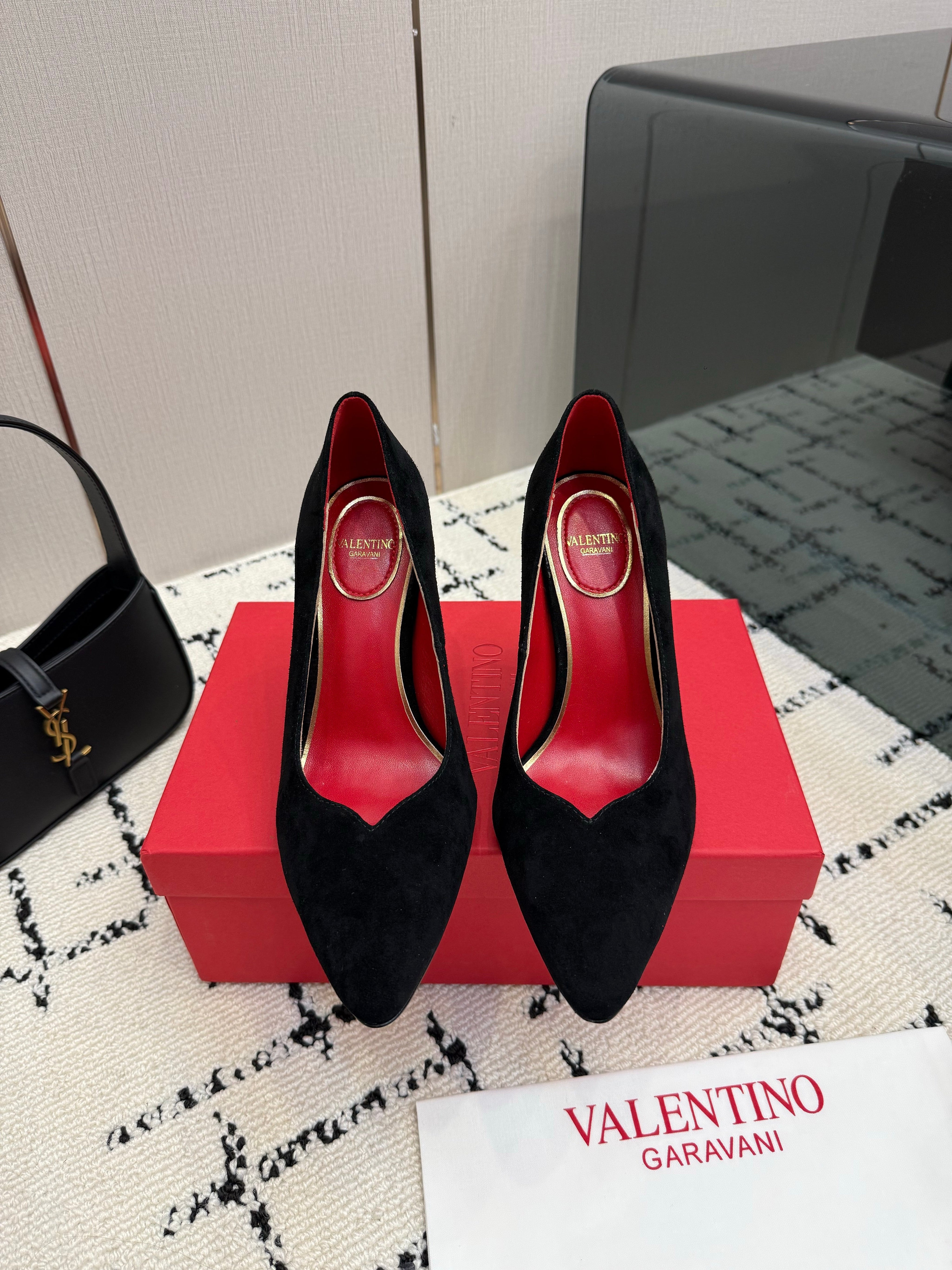 VALENTINO 26S HIGH HEELS 100 MM IN BLACK SUEDE