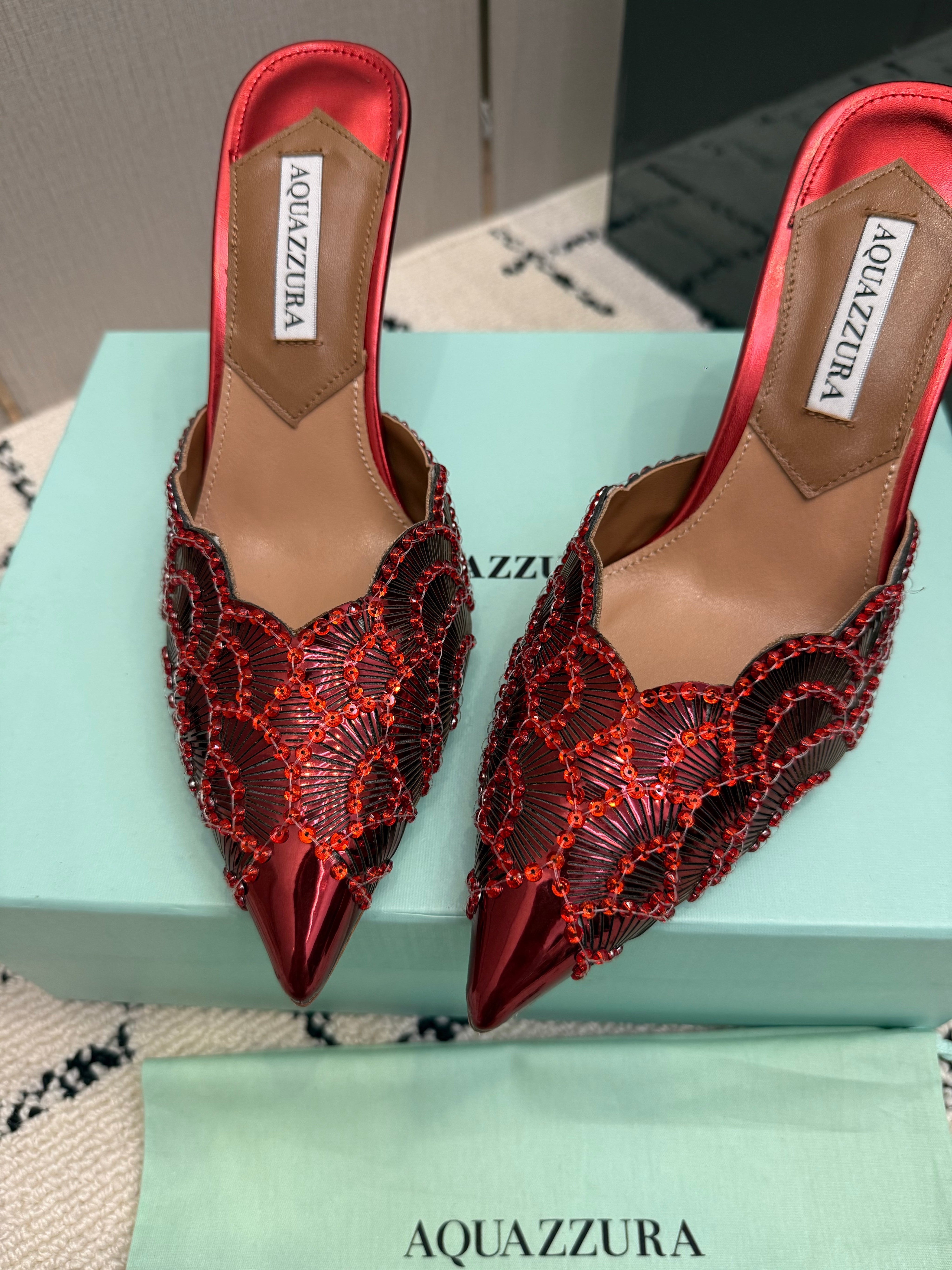 AQUAZZURA 26S HEEL MULES 85 MM IN METALLIC RED SEQUIN AND CALFSKIN