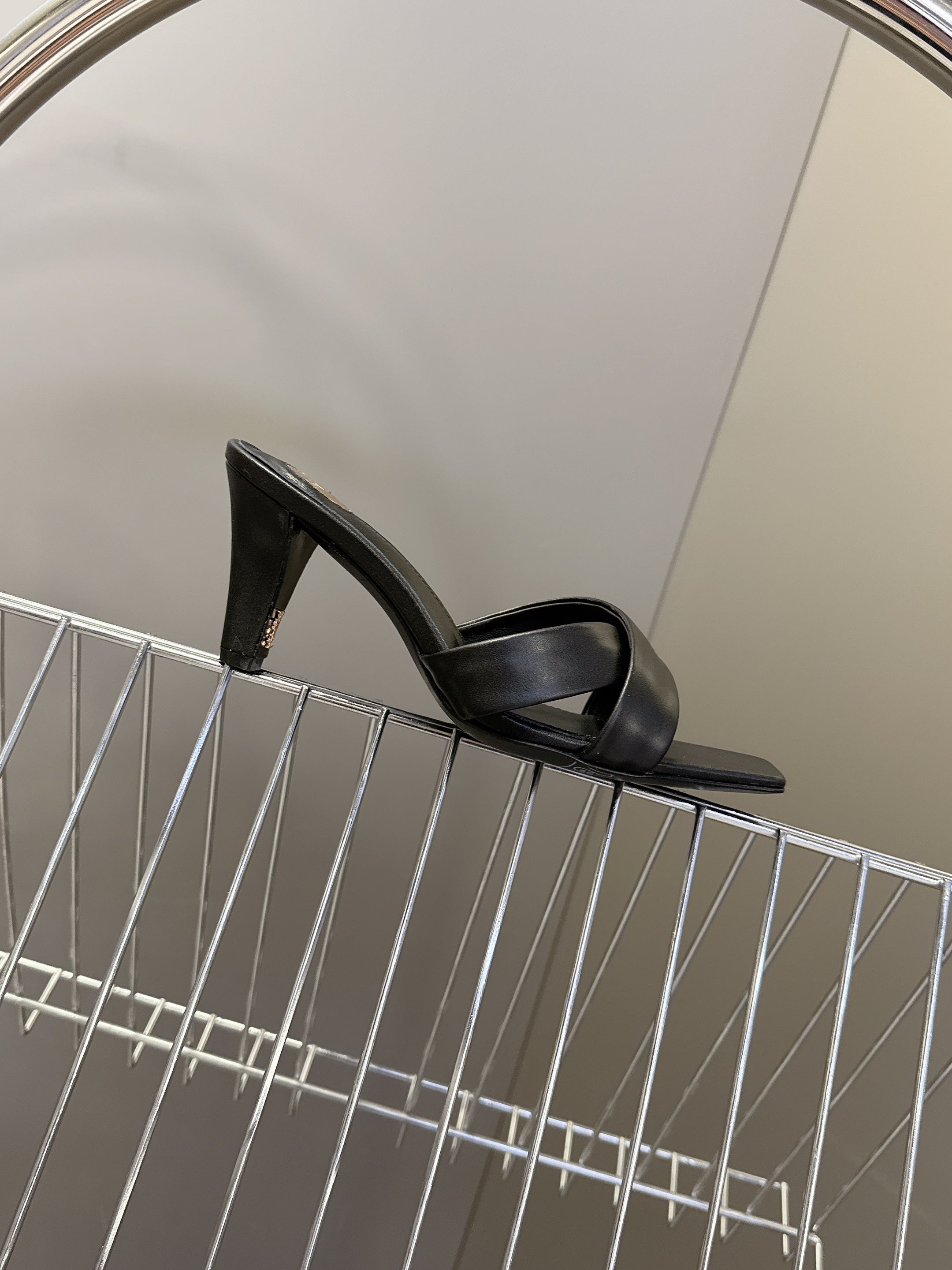 YSL 25S JILL MULES 75MM IN BLACK SMOOTH CALFSKIN
