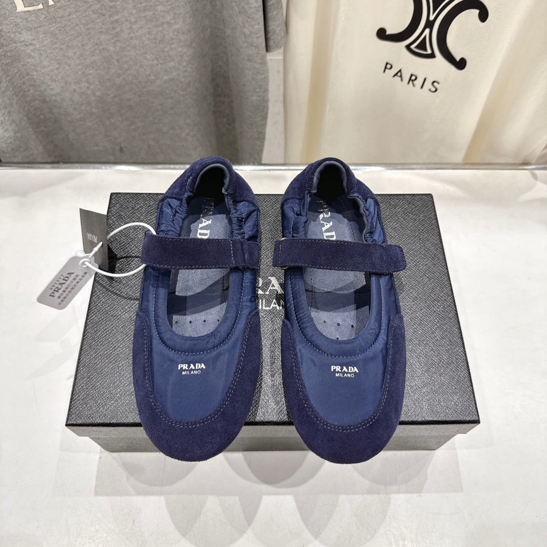 PRADA 25S COLLAPSE RE NYLON AND SUEDE BALLERINAS IN DARK BLUE