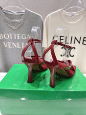 BOTTEGA VENETA 26S HIGH-HEEL SANDALS IN RED LAMBSKIN AND SHEARLING