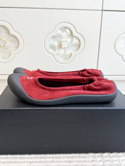 CHANEL 26S BALLET FLATS IN RED SUEDE AND BLACK LAMBSKIN