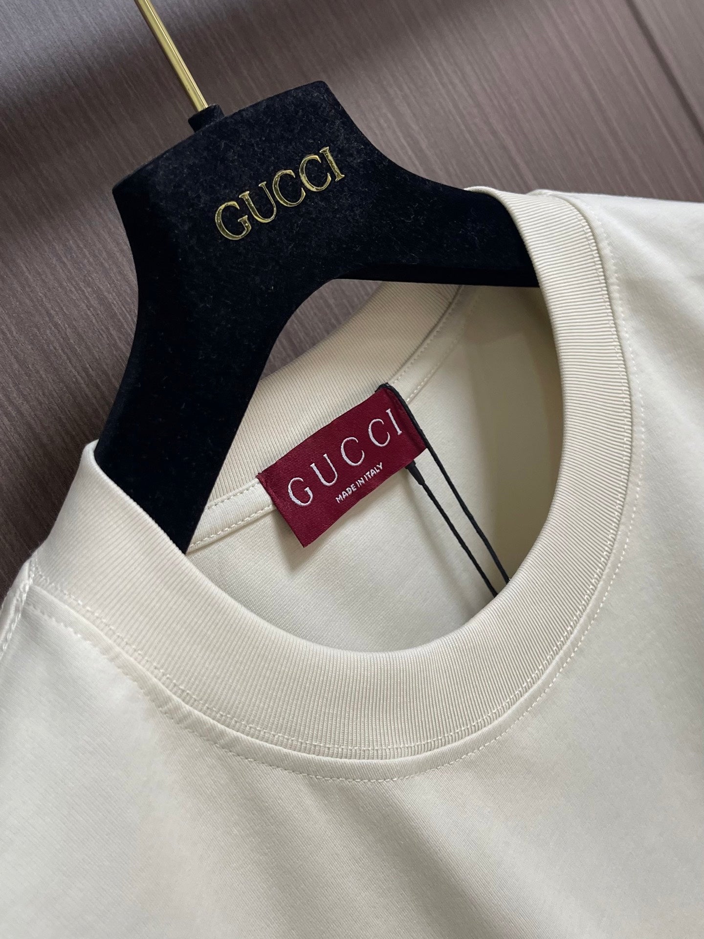 GUCCI 26S SHORT-SLEEVE T-SHIRT 518