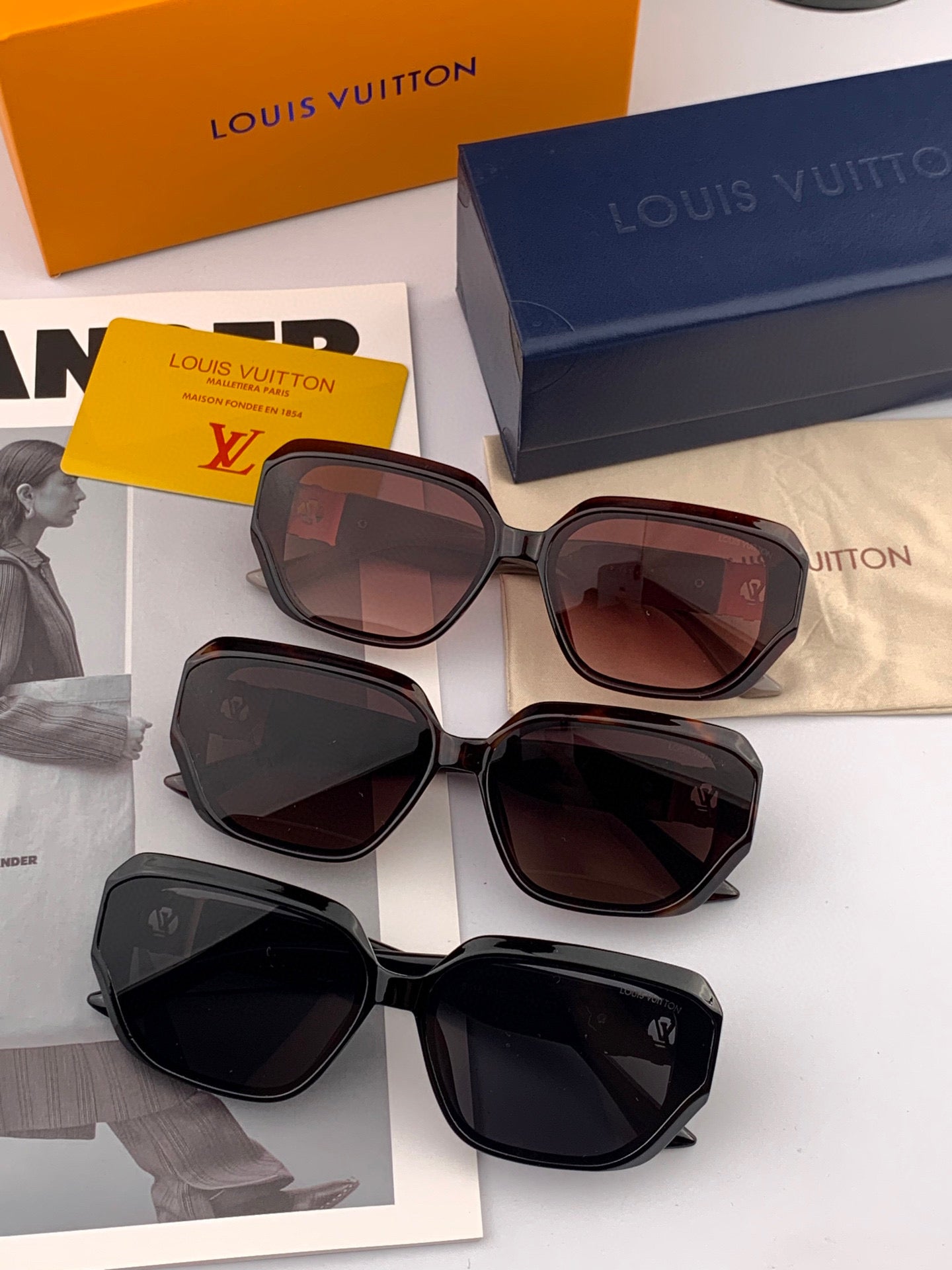 SQUARE SUNGLASSES L8551 IN ACETATE