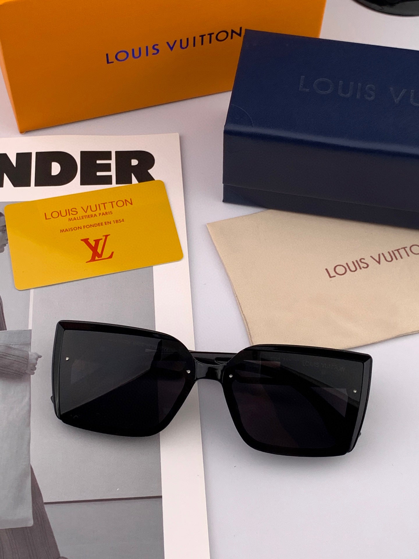 SQUARE SUNGLASSES L4310 IN ACETATE