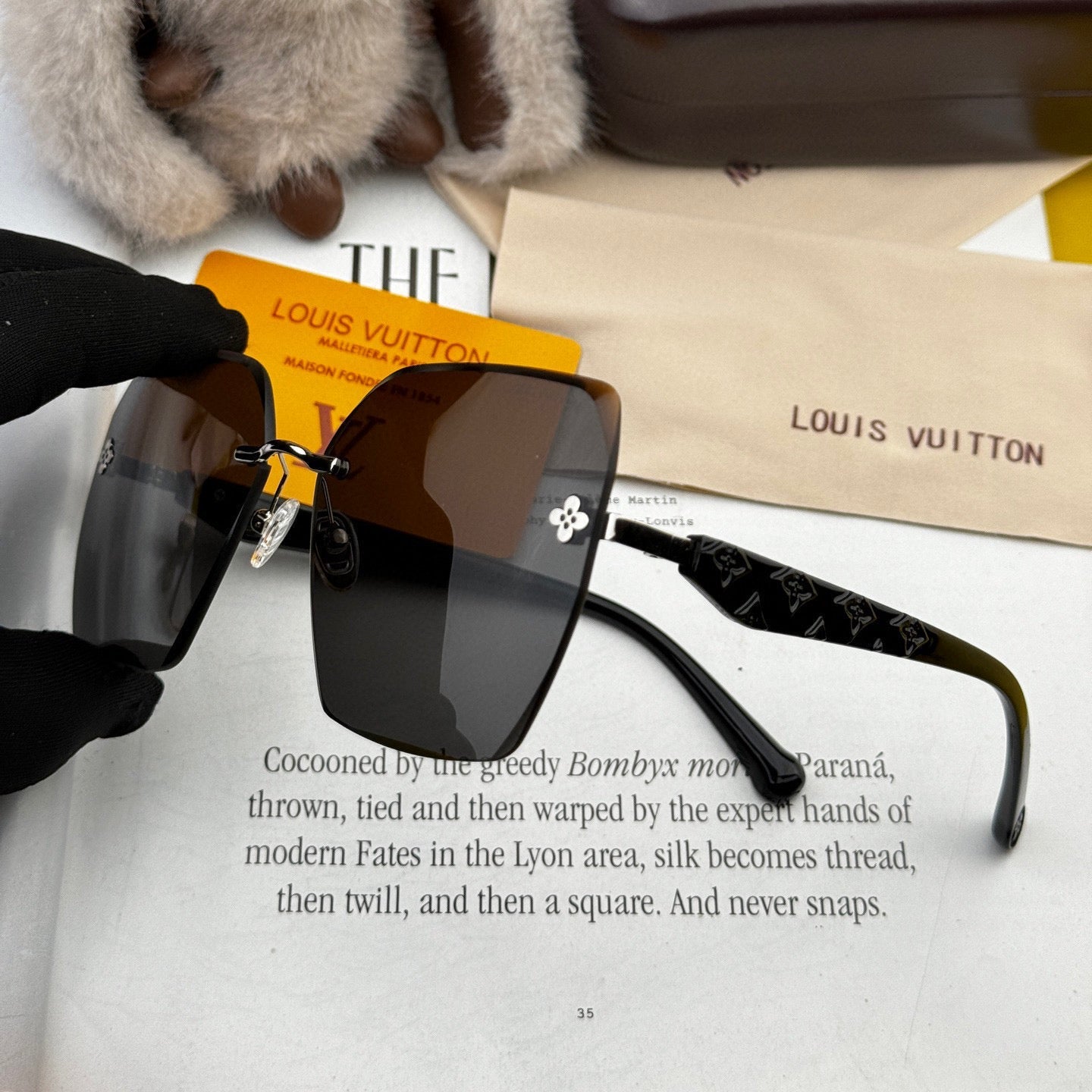 SQUARE SUNGLASSES L8612 IN ACETATE