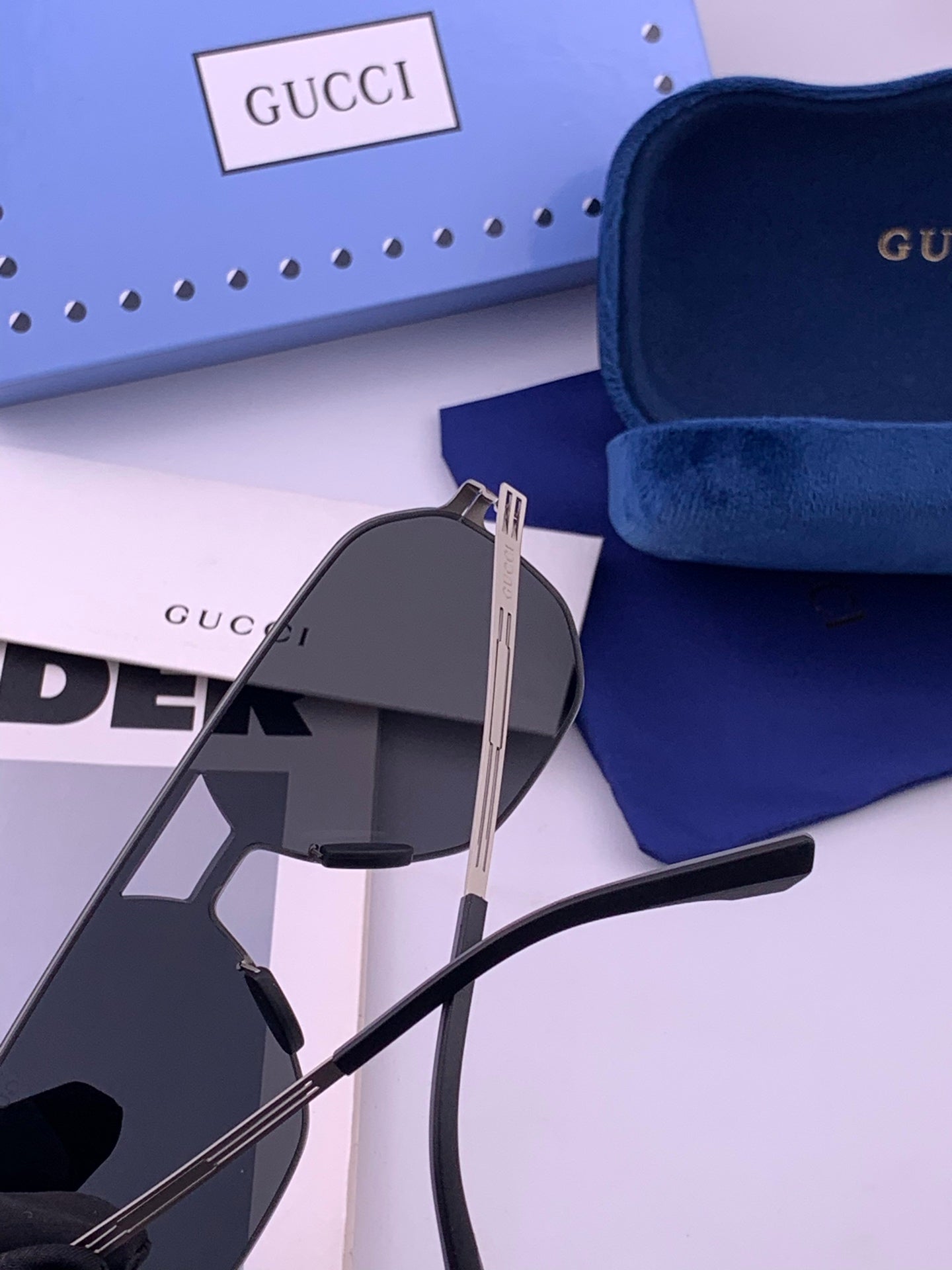GUCCI 26S AVIATOR FRAME IN METAL 426432