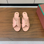FLAT SLIPPERS IN LIGHT PINK CALFSKIN