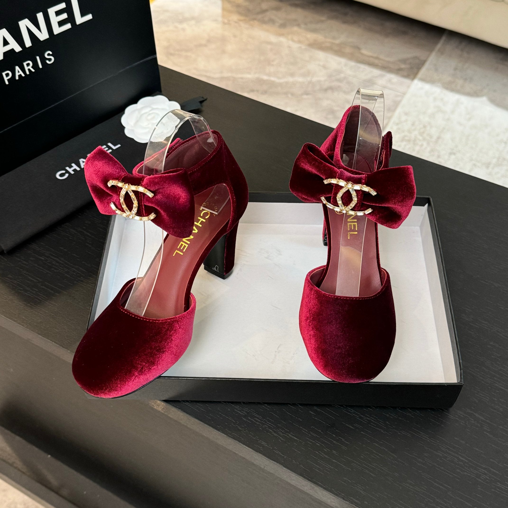 HIGH MARRY JANE IN CHERRY RED VELVET