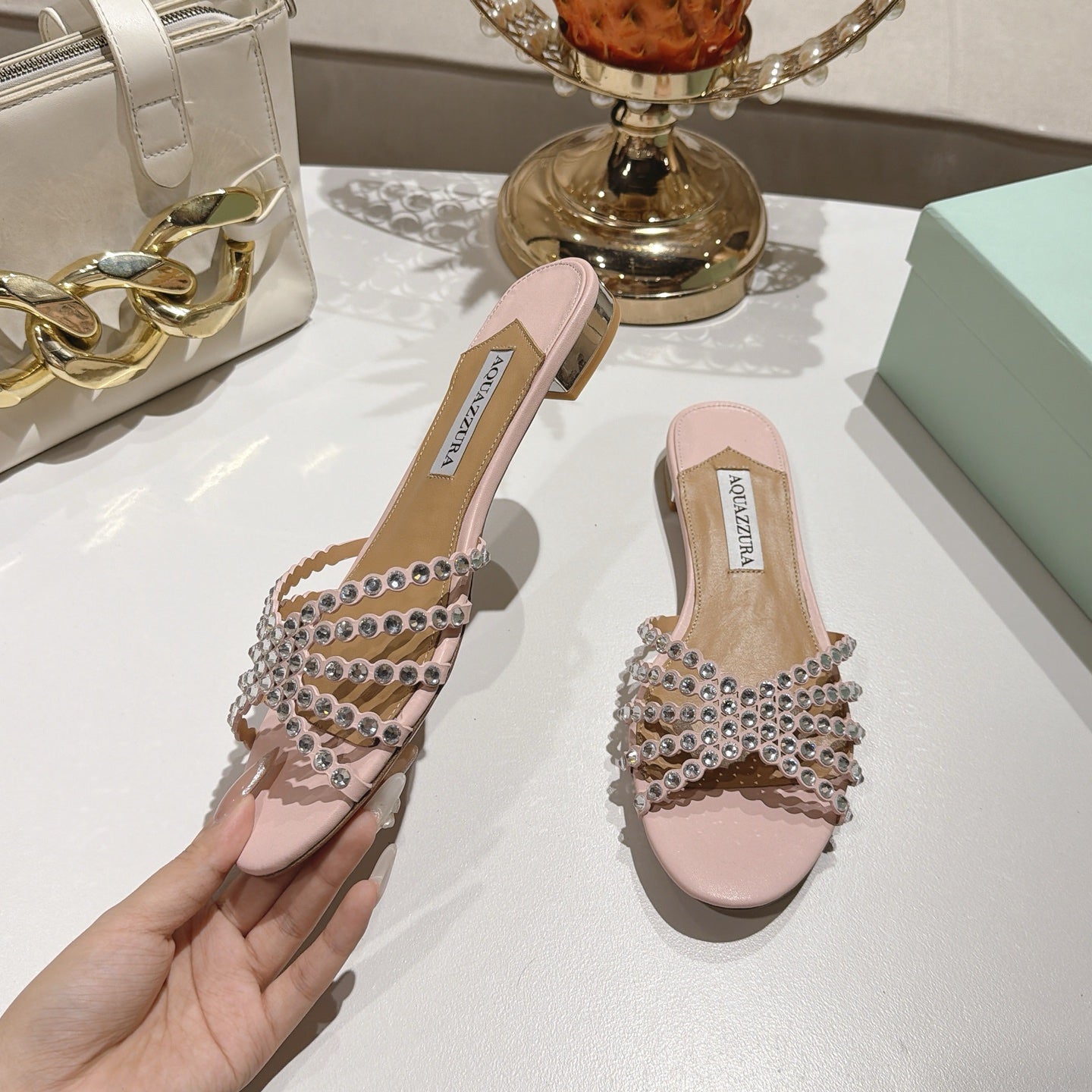 AQUAZZURA 26S SLIDES IN LIGHT PINK LAMBSKIN CRYSTAL EMBELLISHED