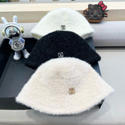 BUCKET HAT IN WHITE RABBIT FUR 404834