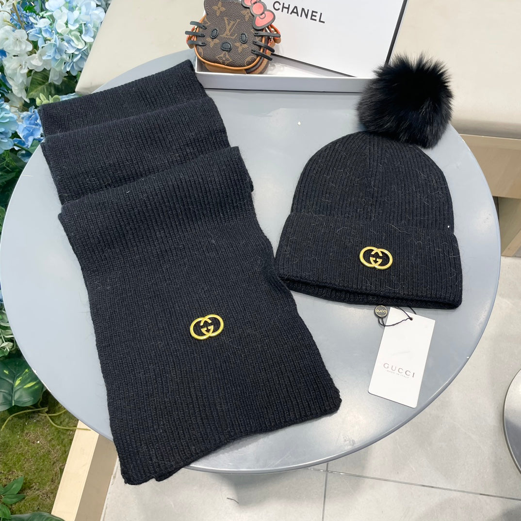 SET SCARF AND HAT IN BLACK CASHMERE 436221