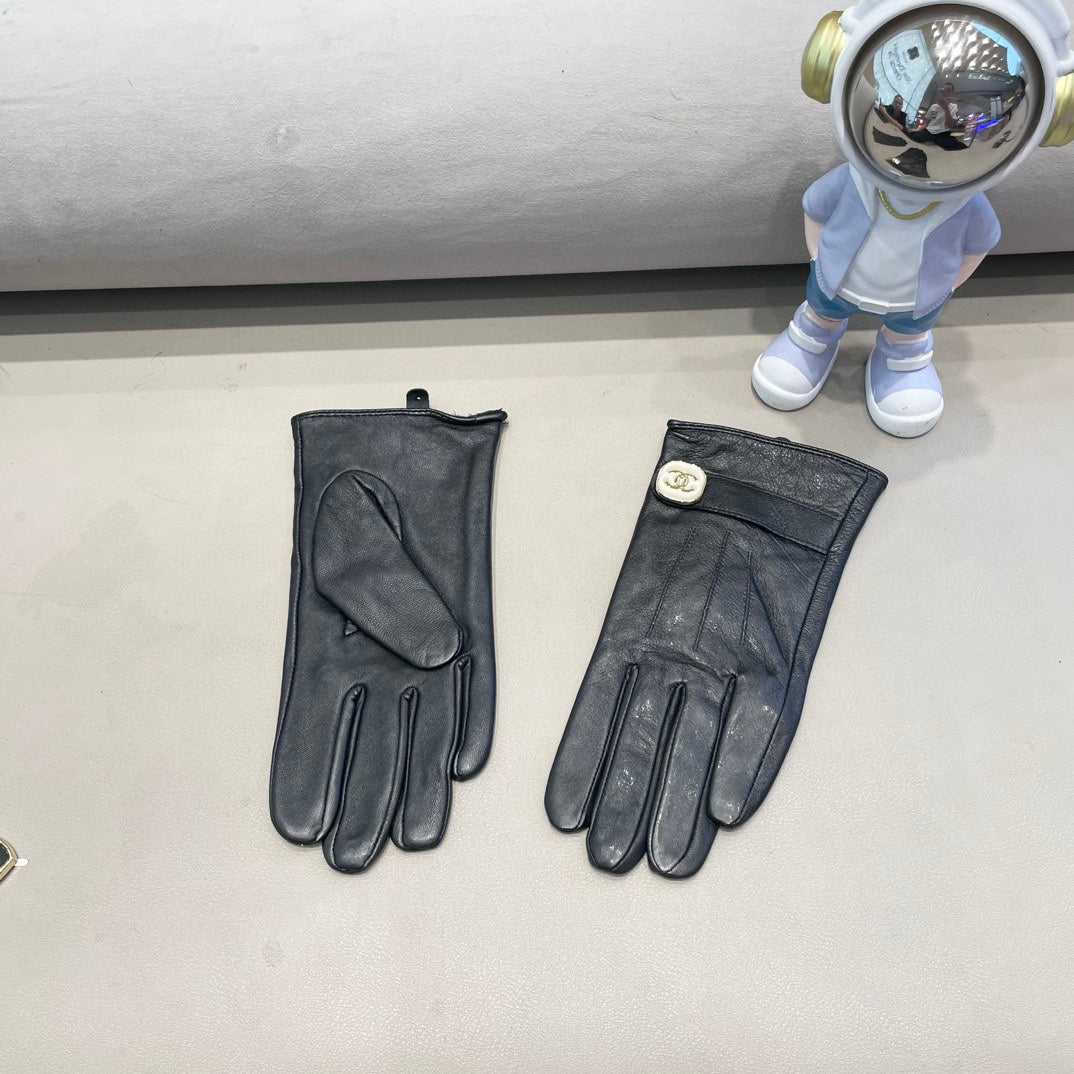 GLOVES IN BLACK LAMBSKIN 463791