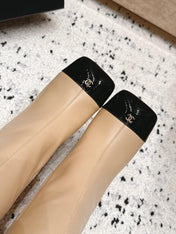 CHANEL 26S KNEE HIGH BOOTS 90 MM IN BEIGE CALFSKIN AND BLACK PATENT
