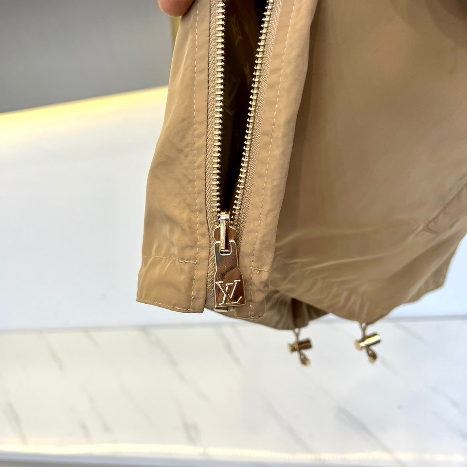 LV STRAW AND TEAK MONOGRAM WINDBREAKER 238899