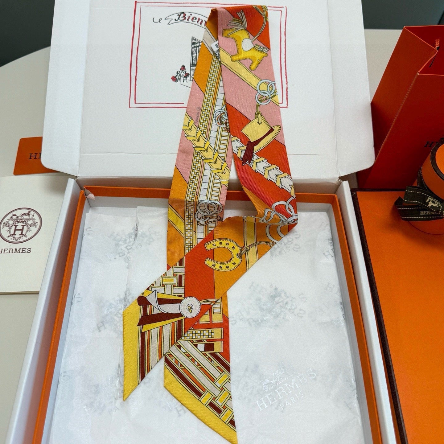 HERMES 26S TWILLY SCARF 86 IN SILK 498653
