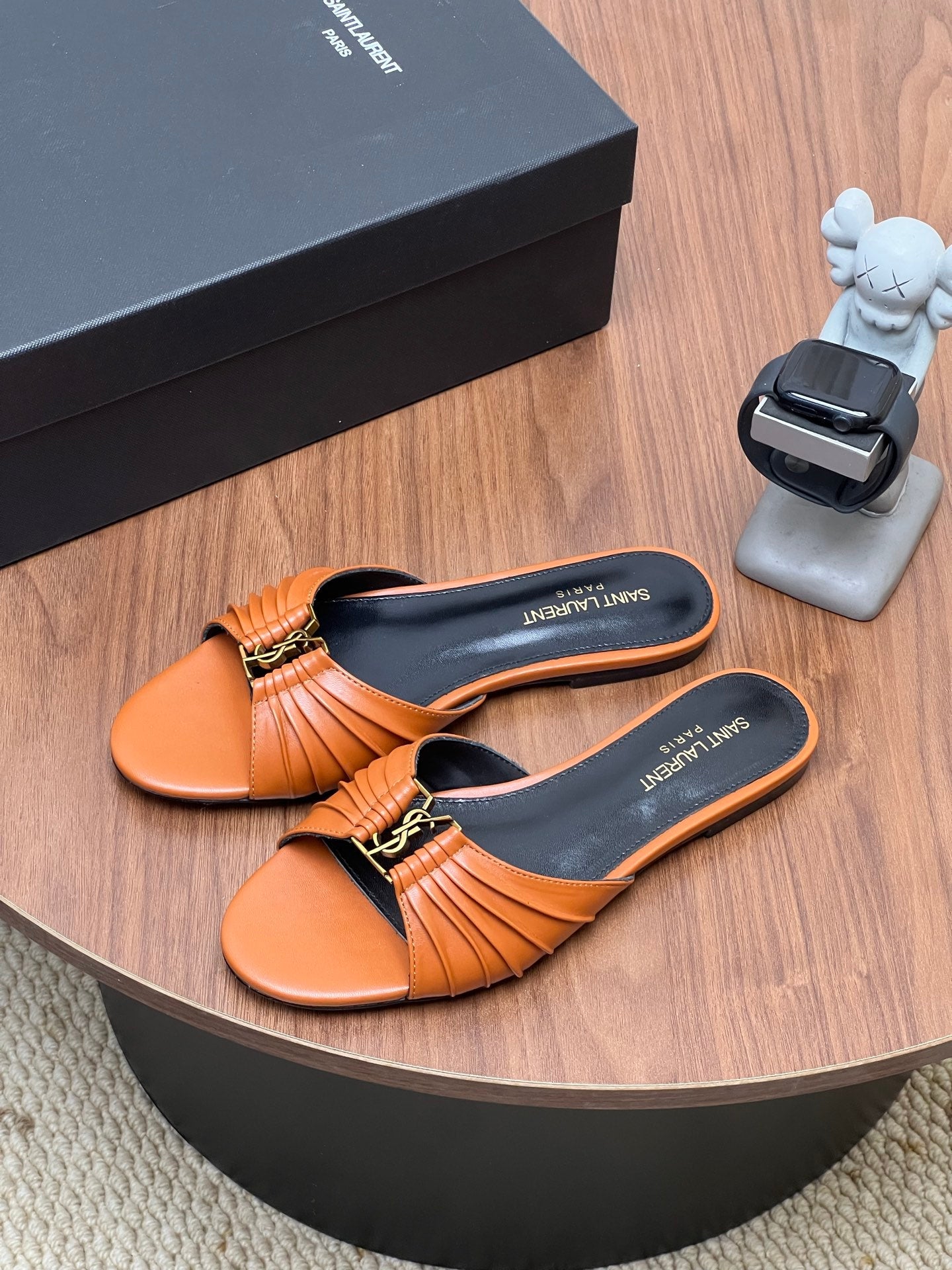 YSL 26S SLIDES IN COGNAC BROWN CALFSKIN
