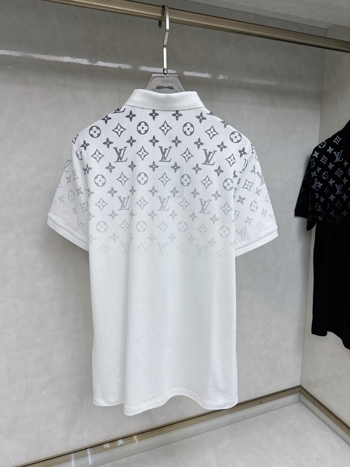 LV POLO WHITE MONOGRAM 239622