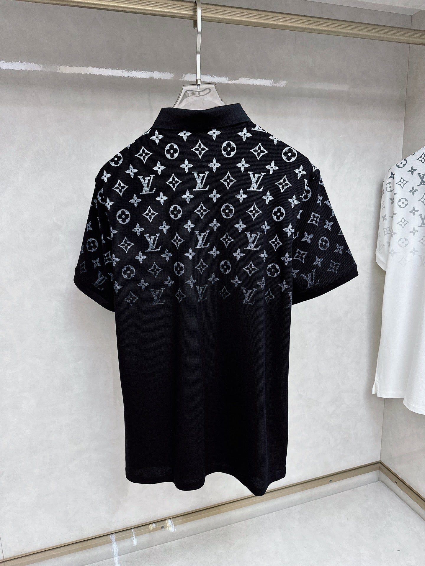 LV POLO BLACK MONOGRAM 239623
