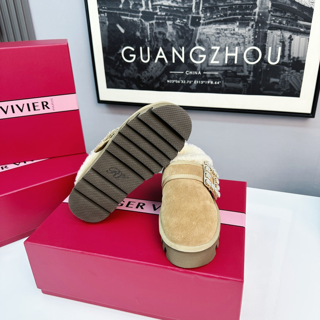VIV WINTER PLATFORM MULES IN BROWN SUEDE