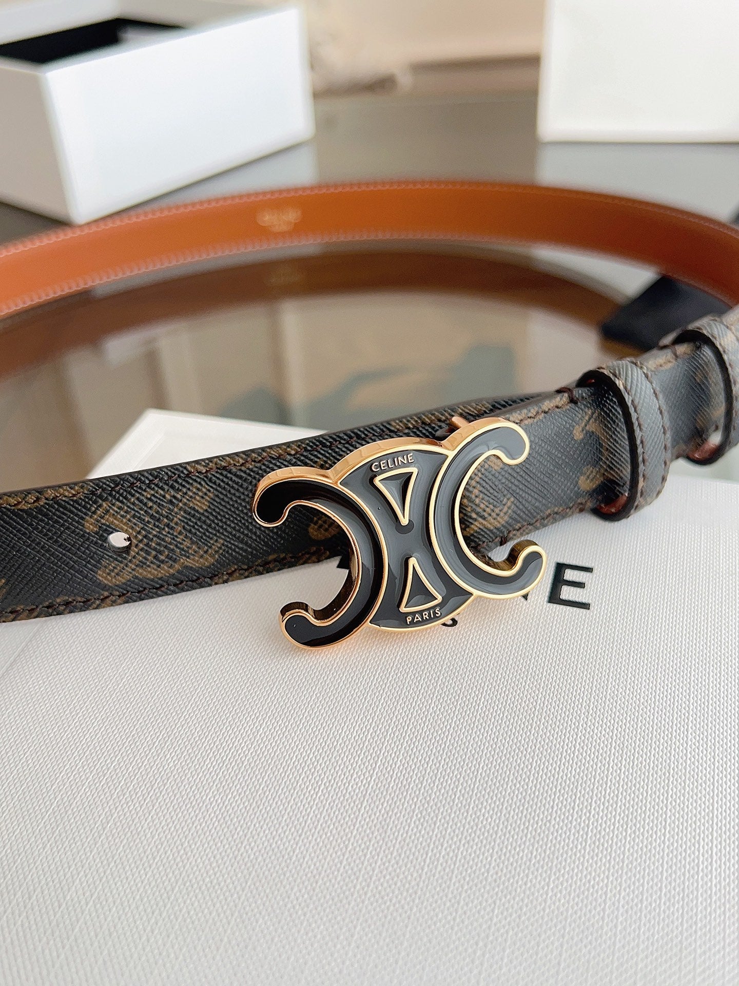 CELINE 26S BELT 25 MM IN BLACK AND BROWN CALFSKIN 669836