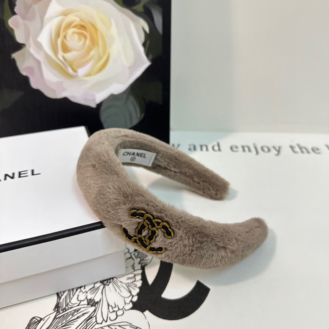 MEDIUM BROWN SHEARLING HEADBAND 151381