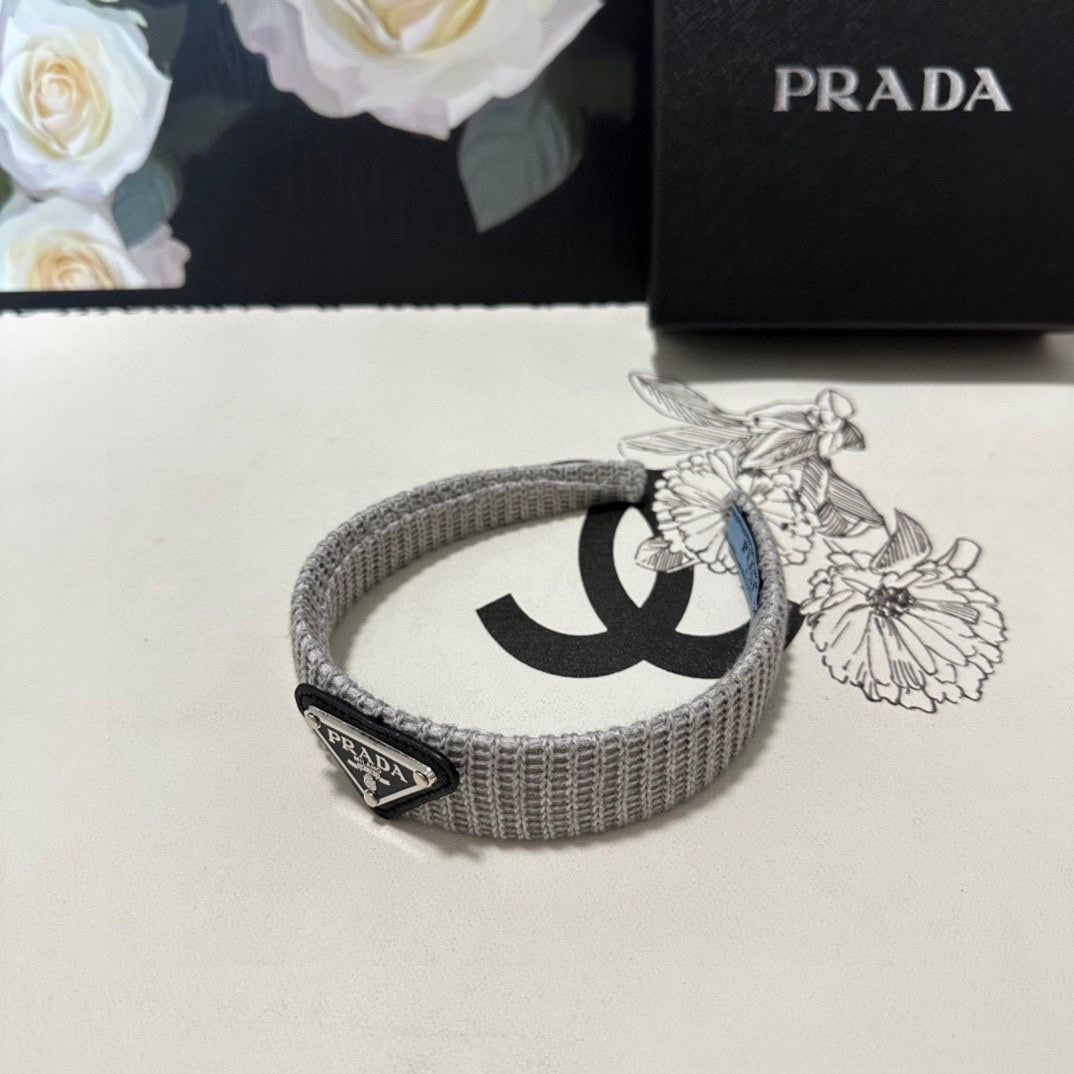 HAIRBAND IN PALE GRAY KNITTED WOOL 381467