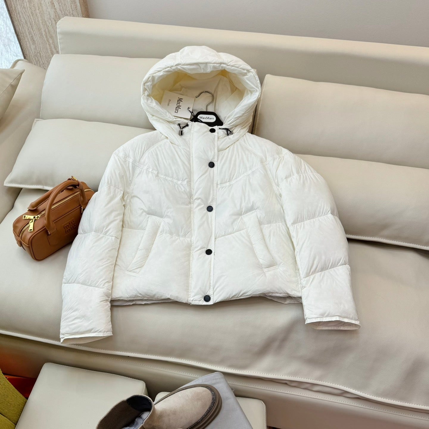 MAX MARA 25S SHORT DOWN JACKET 088