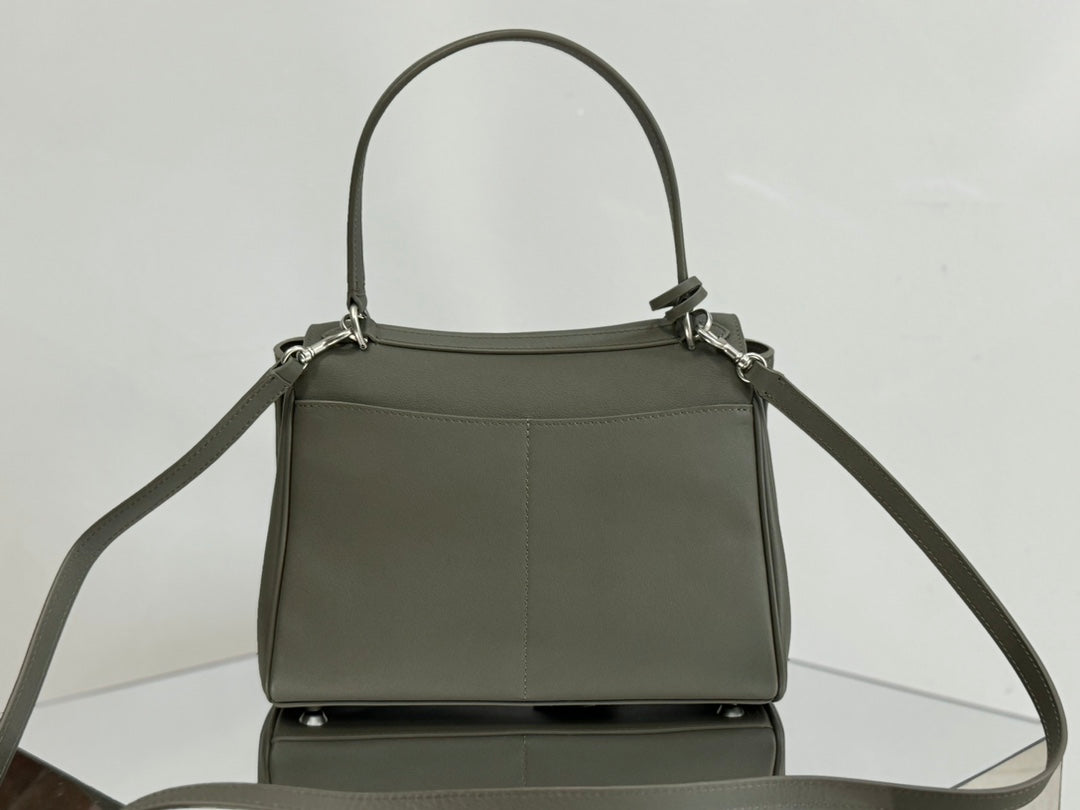 RODEO SMALL BAG 29 IN KHAKI GREEN SMOOTH CALFSKIN SILVER HARDWARE