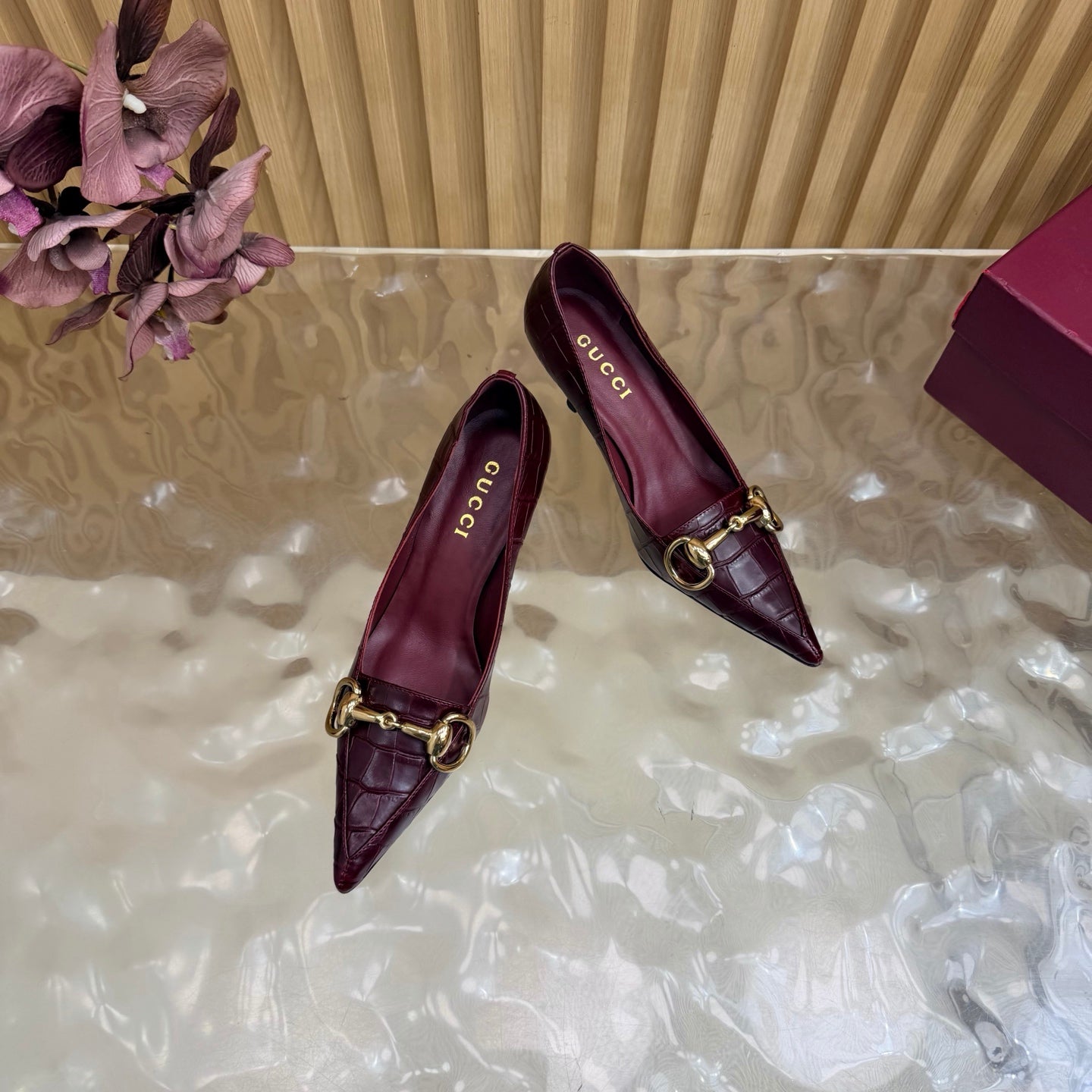GUCCI 26S HIGH HEELS 65 MM IN DARK RED CROC EMBOSSED LEATHER