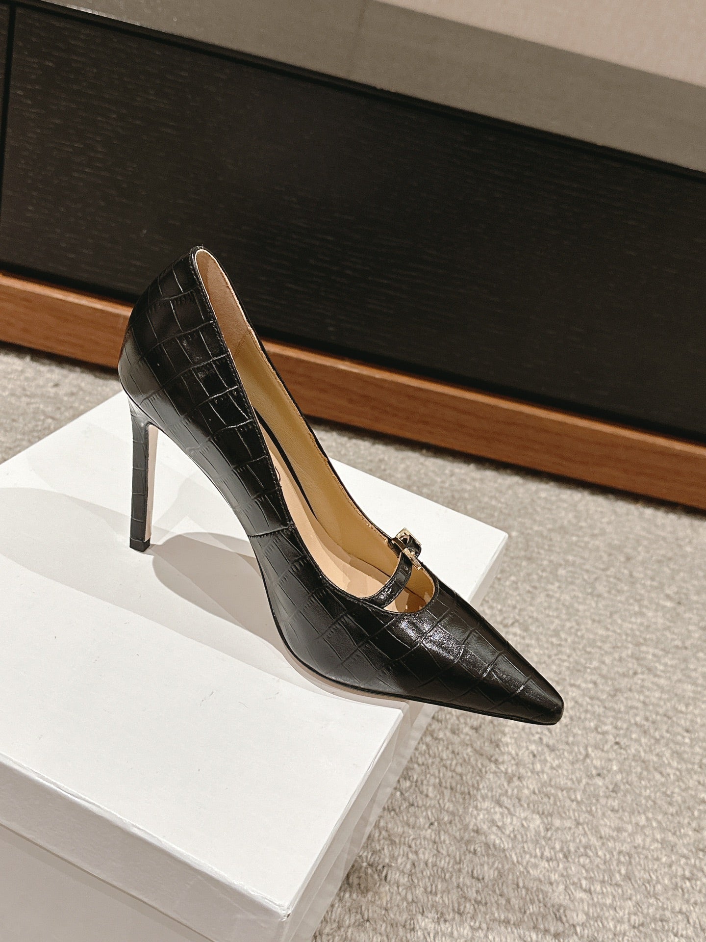 HIGH HEEL 10 CM IN BLACK CROCODILE LEATHER