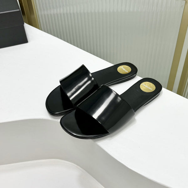 CARLYLE SLIDES IN BLACK GLAZED LEATHER