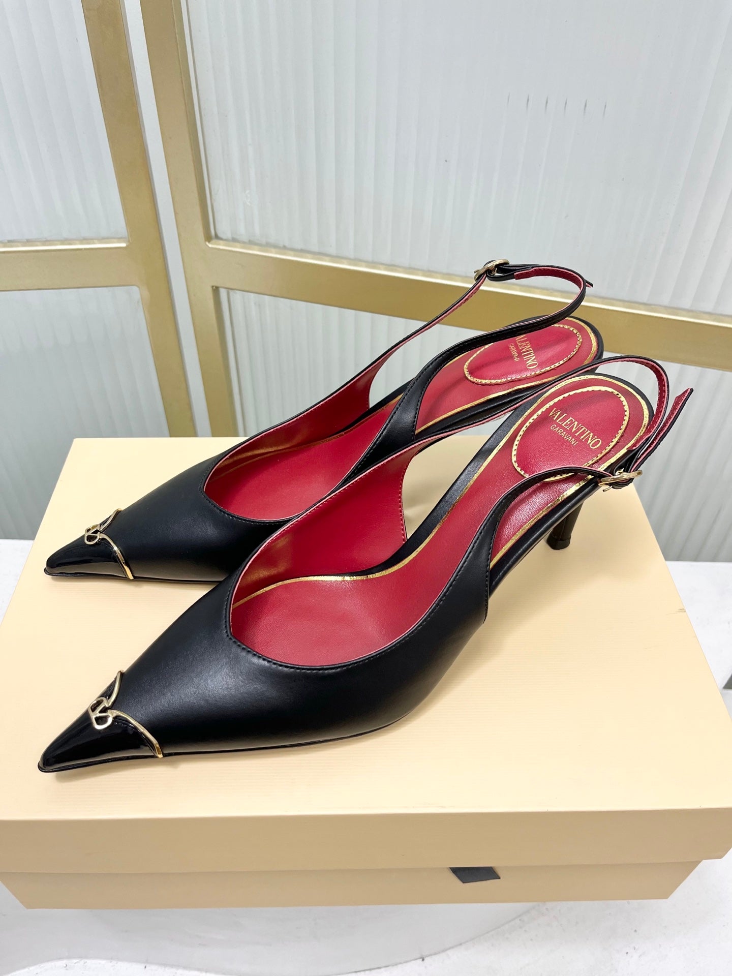 VALENTINO 26S SLINGBACK PUMPS 45 MM IN BLACK CALFSKIN