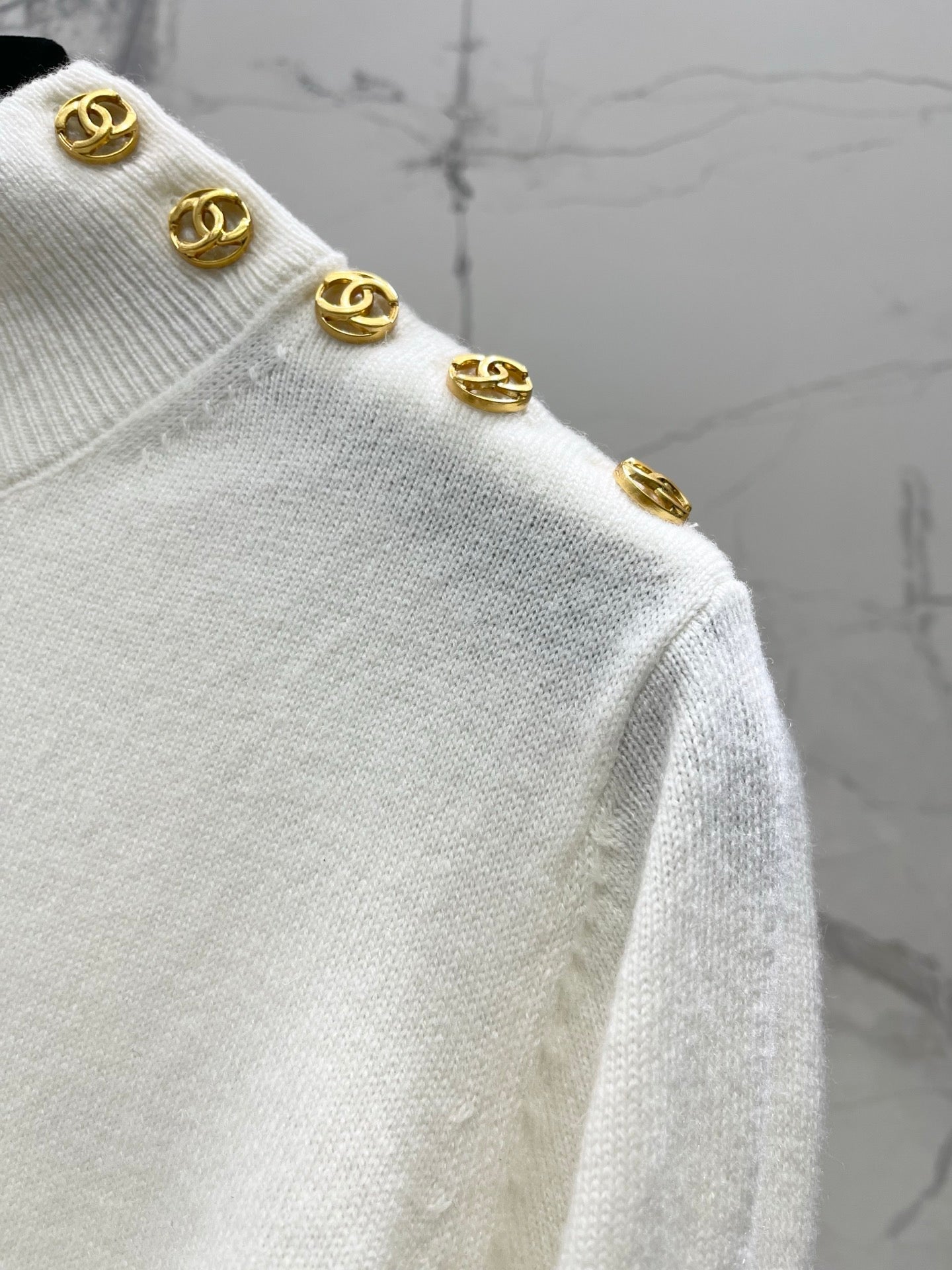 CHANEL 26S NECK KNIT SWEATER 1550