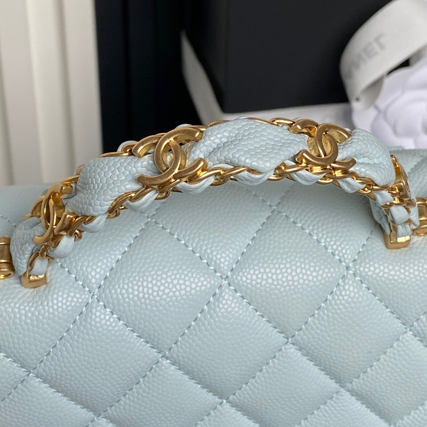 CHANEL 25S FLAP BAG 19 IN LIGHT BLUE CALFSKIN GOLD HARDWARE